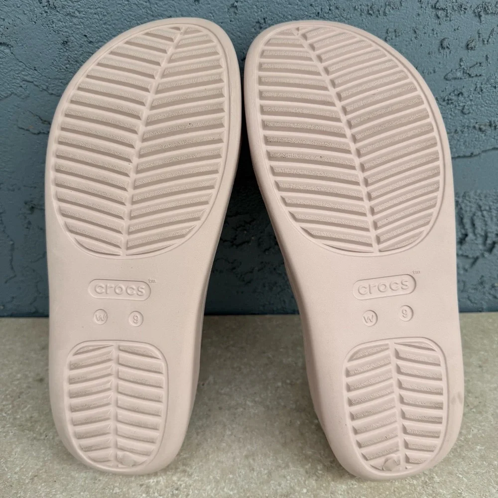 CROCS Getaway Platform Flip in Pink 9 NWOT - Picture 6 of 7